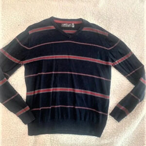 preppy‎ crew neck navy striped sweater
